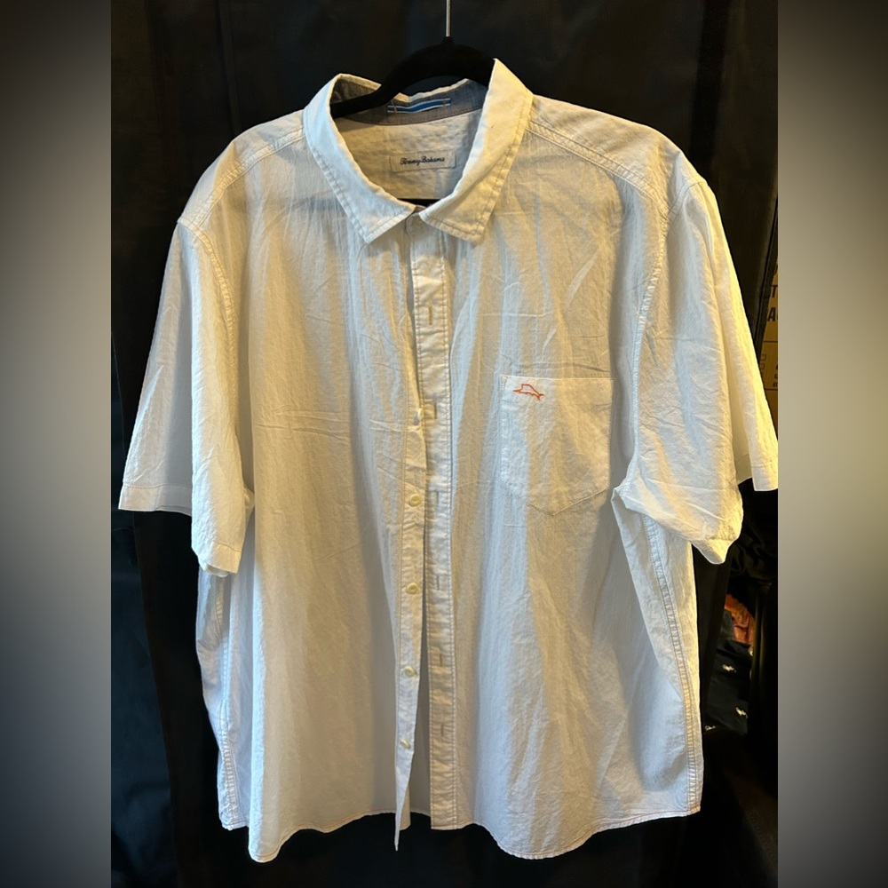 White tommy bahama xxl silk button town short sleeve